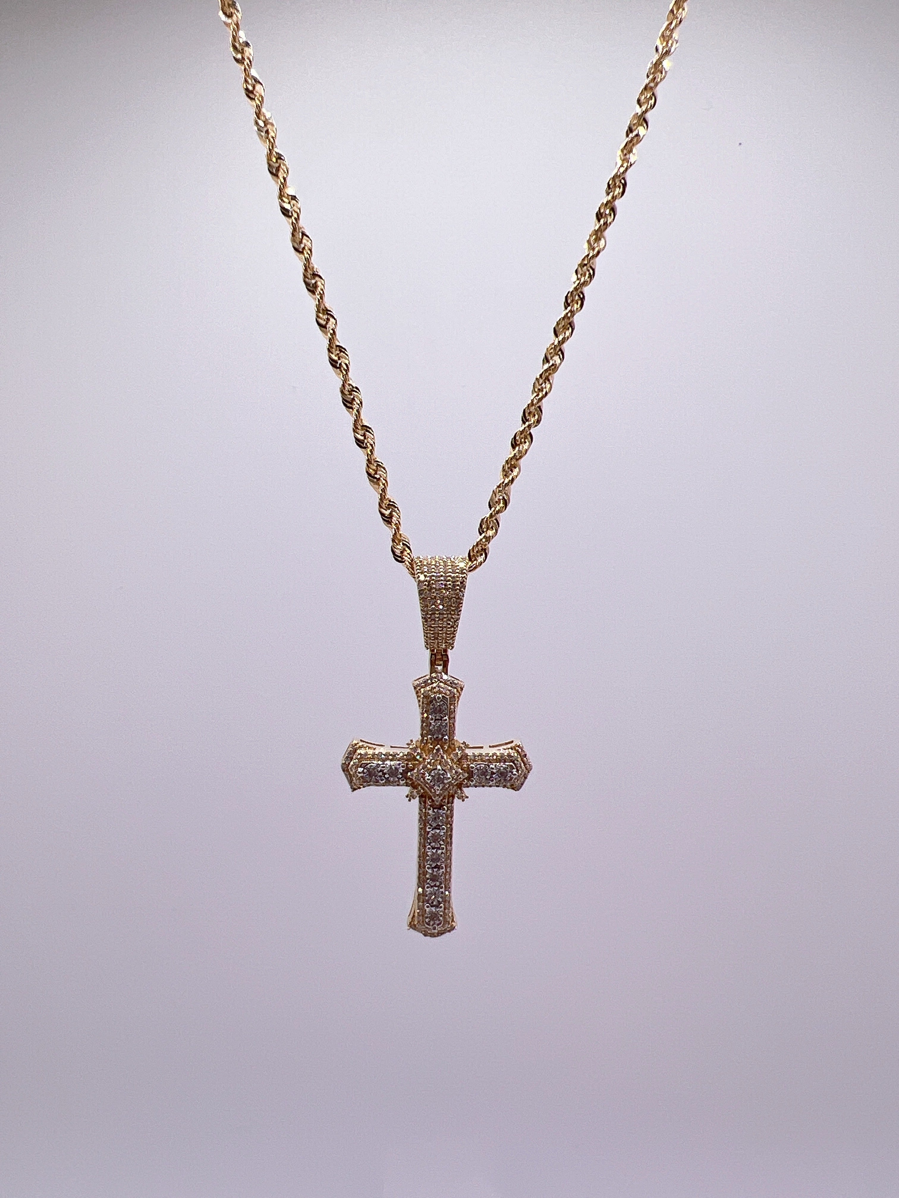 10kt 0.45ctw Diamond Cross